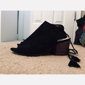 Black Peep toe booties